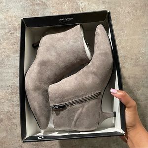 [Naturalizer] Giselle Fabric Toe Ankle Boot ‘Modern Grey’